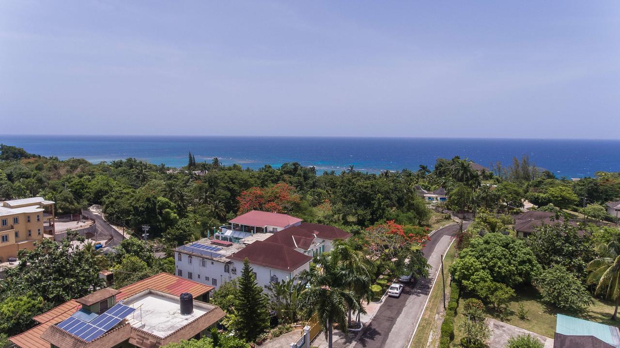 מונטגו ביי Diamond Villa Guest House מראה חיצוני תמונה