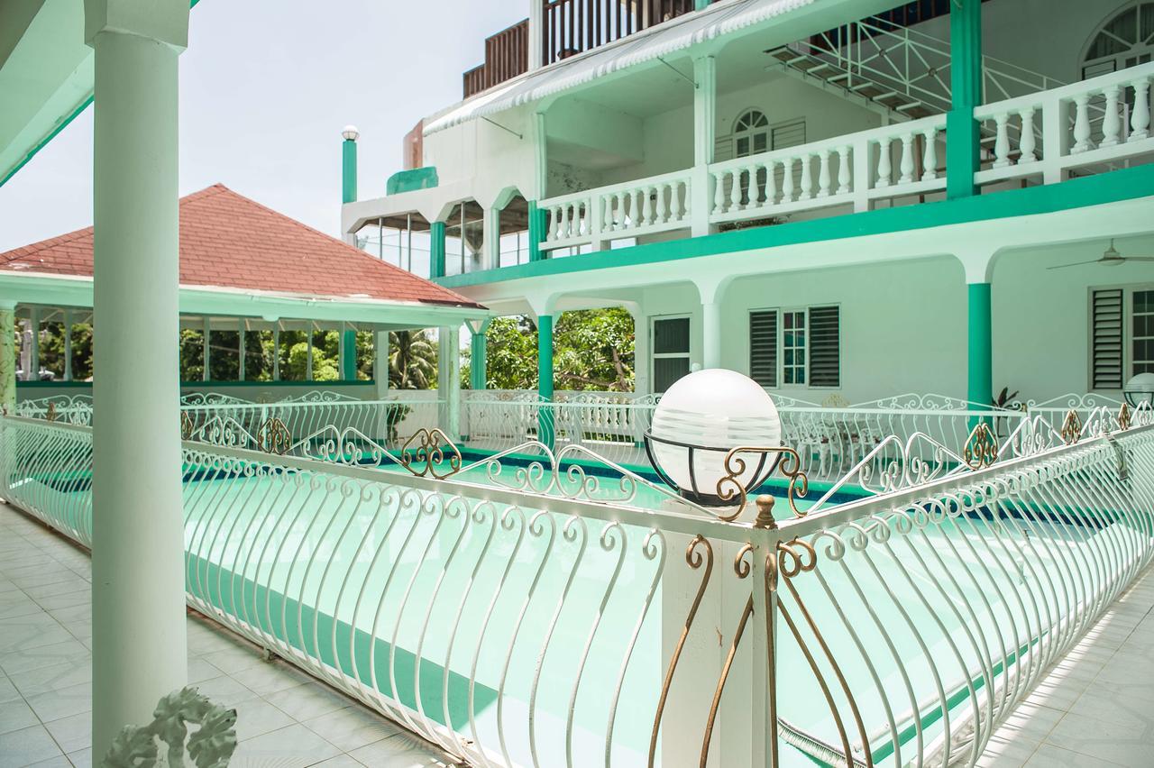 מונטגו ביי Diamond Villa Guest House מראה חיצוני תמונה